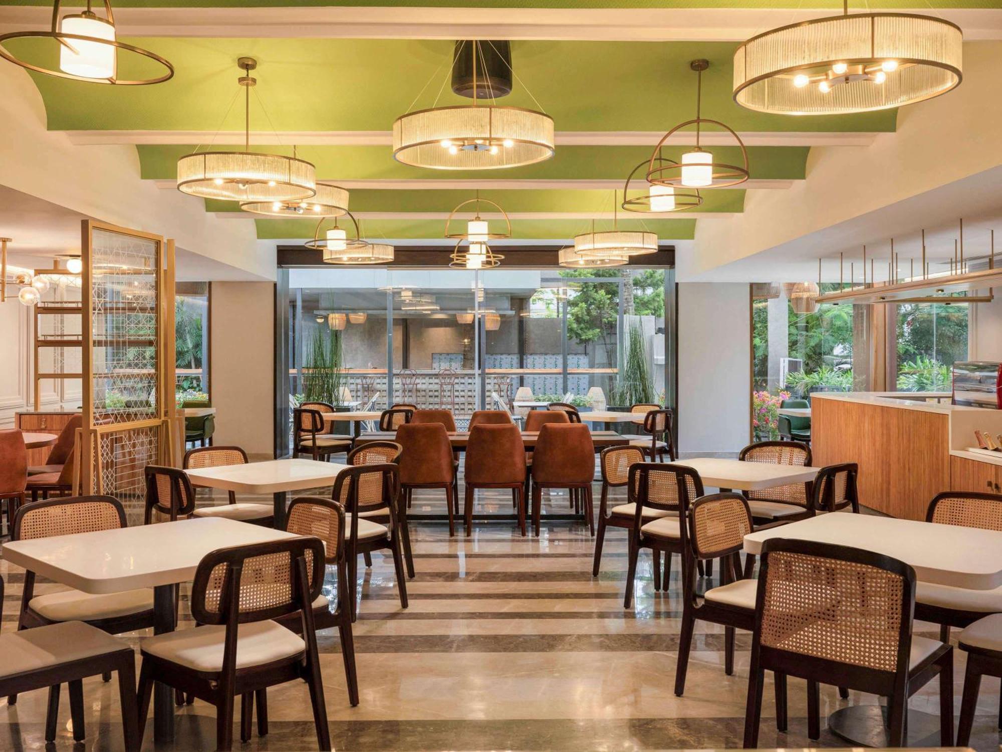Grand Mercure - An Accor Brand होटल