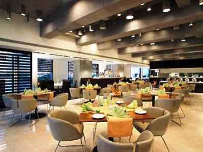 Grand Mercure - An Accor Brand होटल 5*